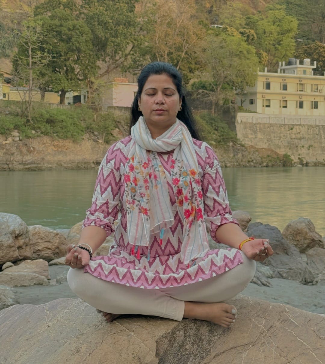 Best Yoga School in Rishikesh